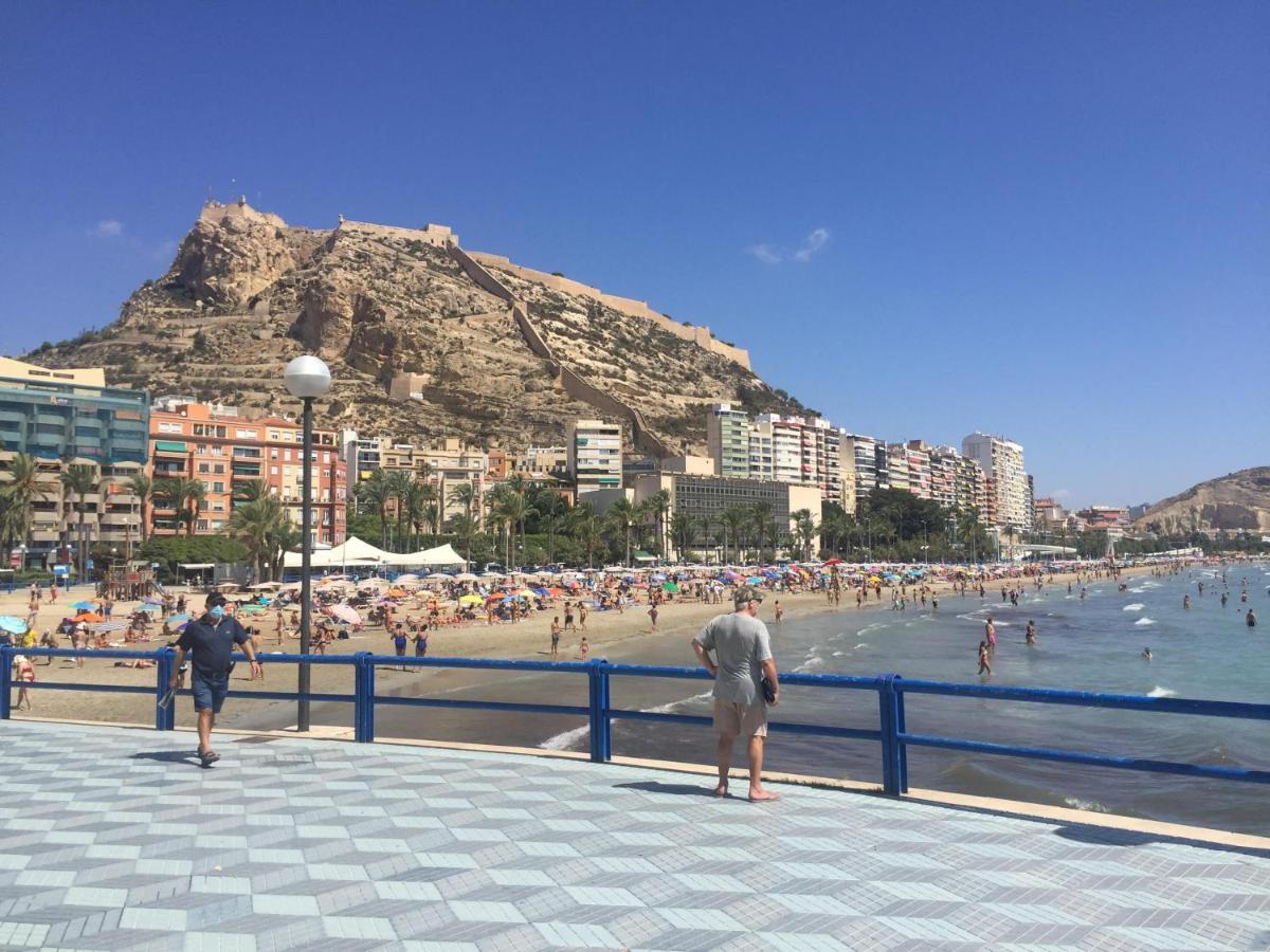 Postiguet Beach Flat Аликанте Екстериор снимка